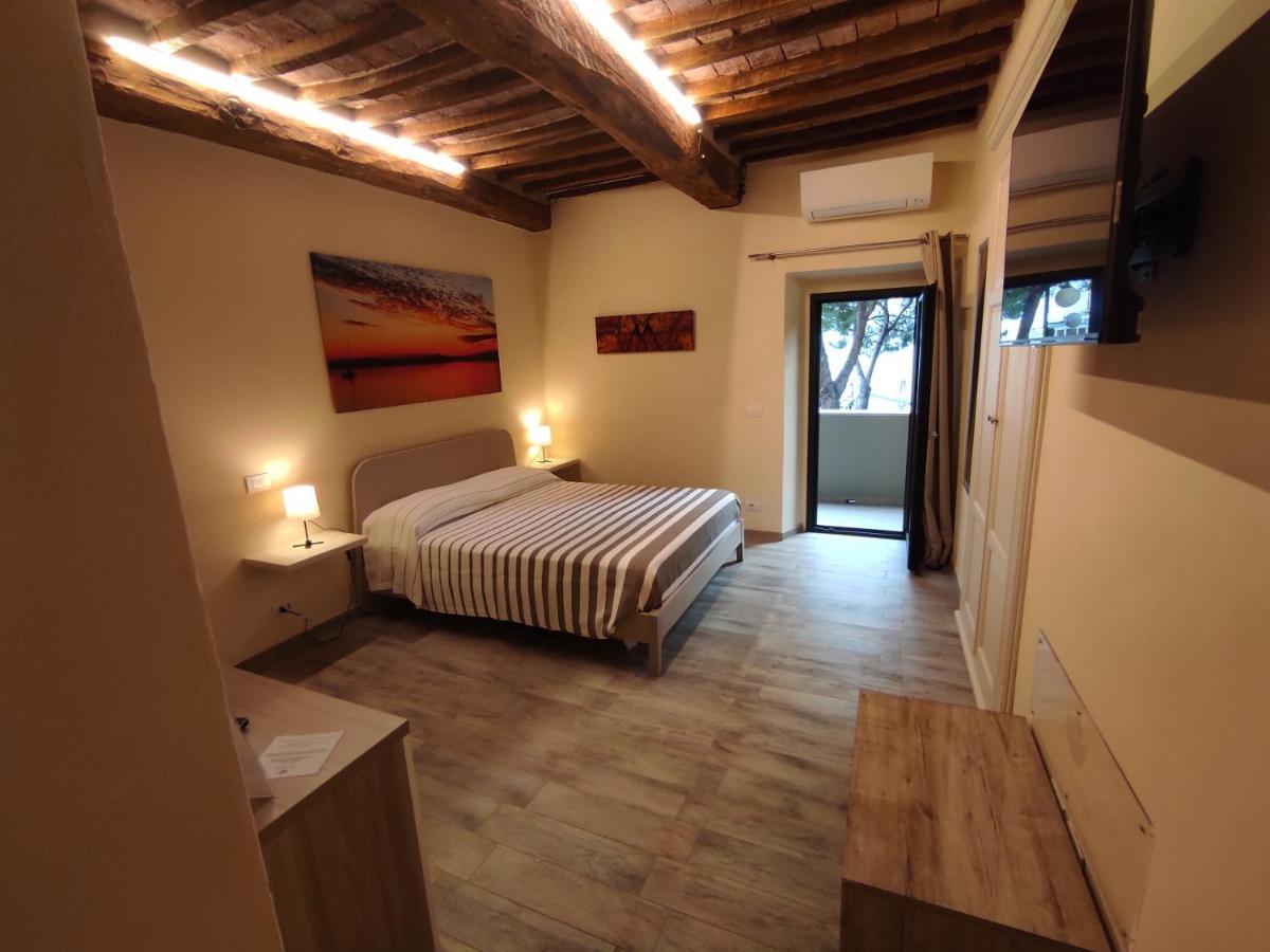 The View - Sunset & Relax - Suite - Appartamenti Vista Lago Passignano sul Trasimeno Exterior foto