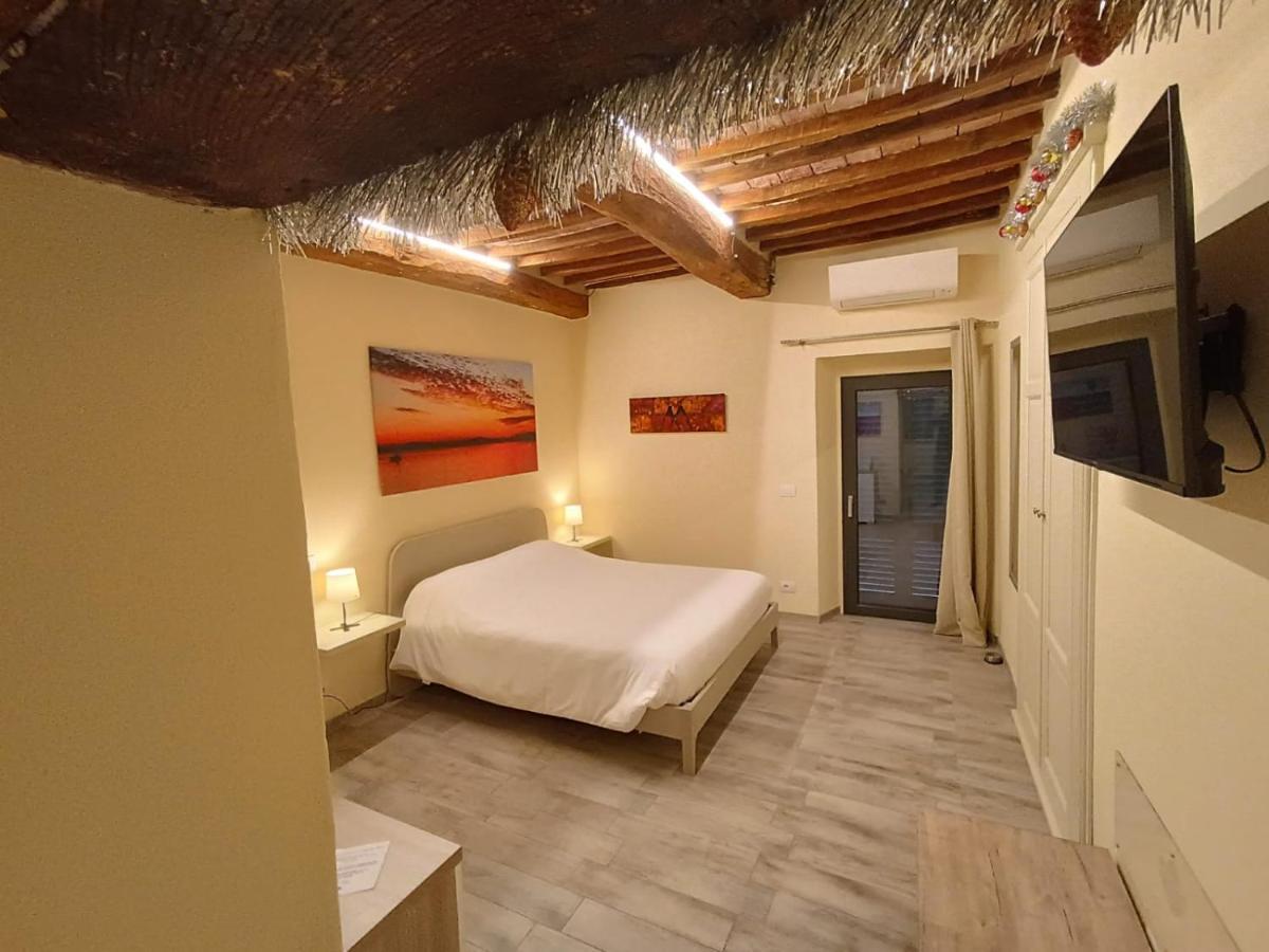 The View - Sunset & Relax - Suite - Appartamenti Vista Lago Passignano sul Trasimeno Exterior foto